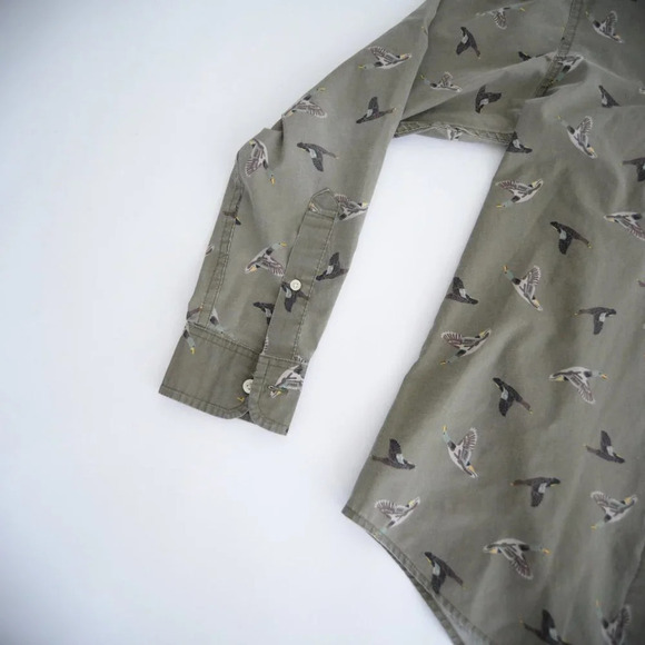 Vintage St.  John's Bay Green Duck Button Up Comfort Stretch Shirt S - Picture 9 of 11